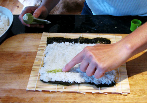 Como cozinhar sushi em casa