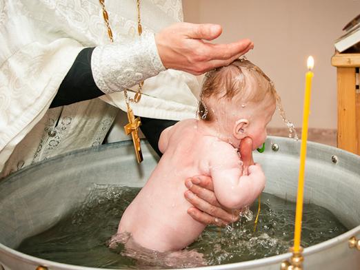 As crianças são batizadas em jejum?